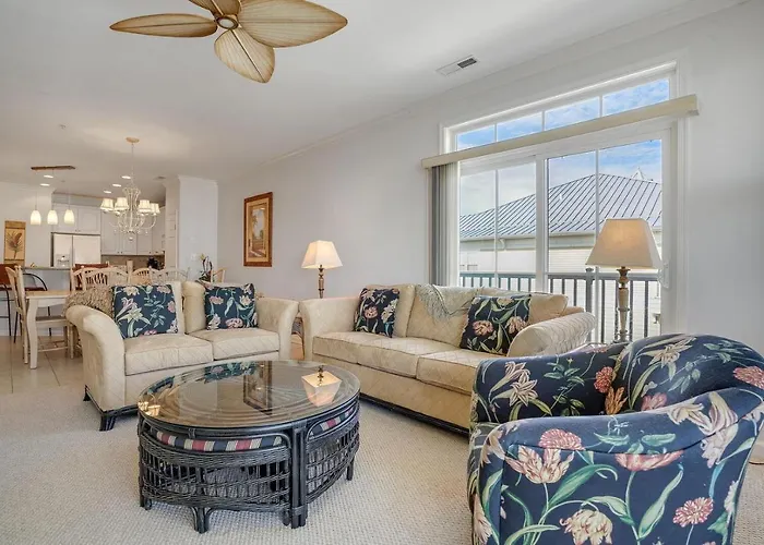 Sunset Island Luxury 3br Unit – Free Linen Package Apartment *