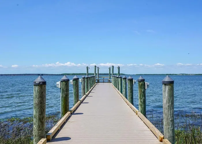 Sunset Island Luxury 3br Unit – Free Linen Package Apartment *
