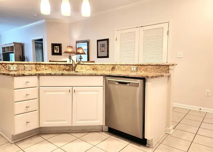 Apartment Sunset Island Luxury 3br Unit – Free Linen Package *